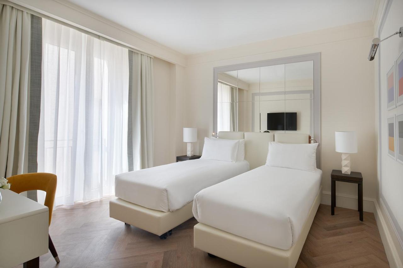 Una Hotels Trastevere Roma エクステリア 写真